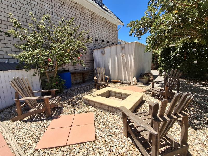 5 Bedroom Property for Sale in Britannia Bay Western Cape